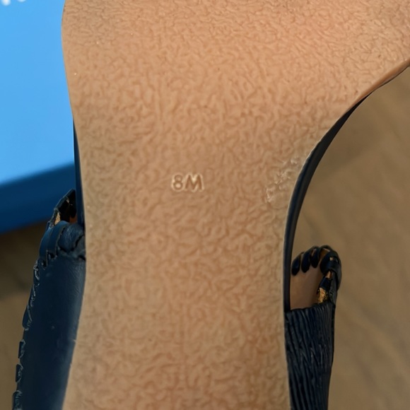 JACK ROGERS NAVY LAUREN MID HEEL - Picture 3 of 4